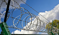 Galvanized Barbed BTO 22 Razor Wire Contrastina Wire Rust برای زندان