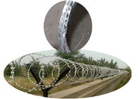 سیم کراس Razor Friendly سازگار با محیط زیست گالوانیزه گرم شده برای نرده 5-25 کیلوگرم / رول