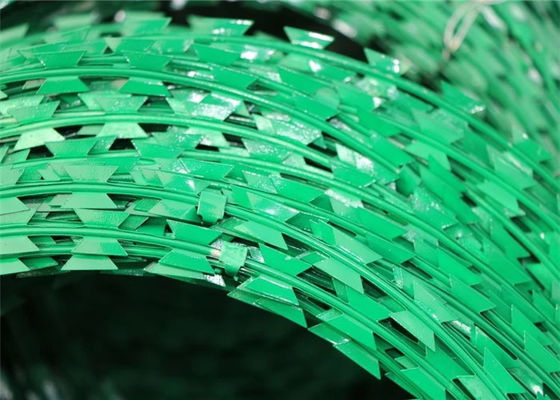 سیم پلاستیکی سیم تیغ زبر PVC روکش دار Galvanized Concertina Wire Pvc قفس محکم